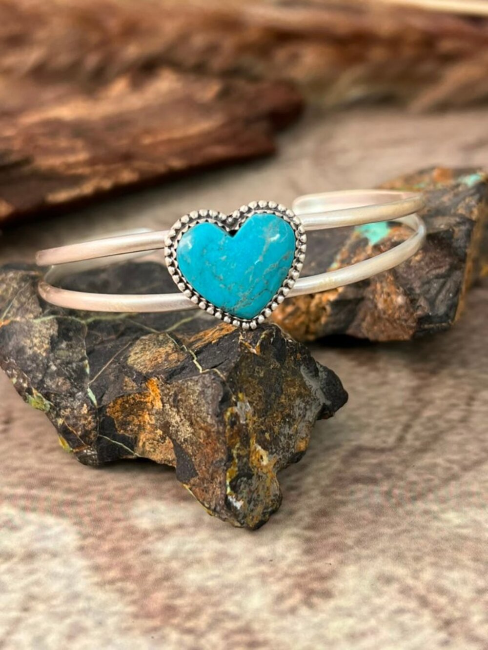 Handmade Sterling Silver Blue Kingman Turquoise Heart Cuff Bracelet Signed Nizho